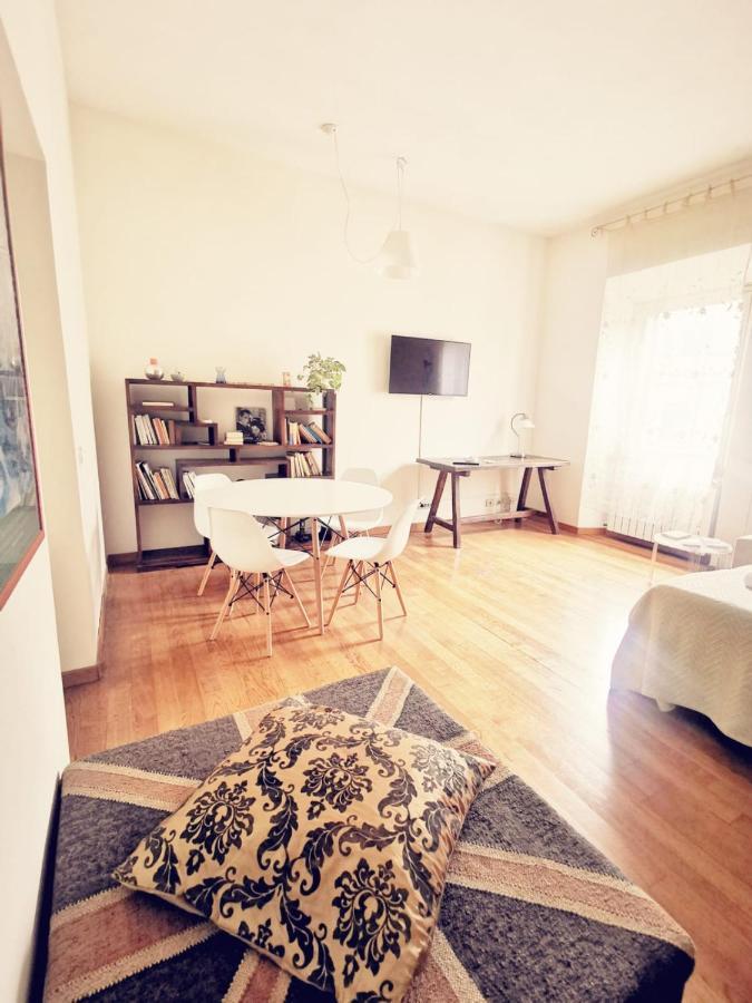 Bed & Breakfast Cinema House 3*