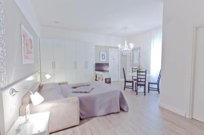 Bed & Breakfast Cinema House Roma