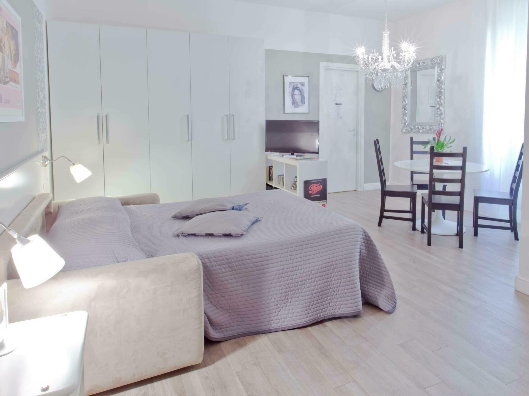 Cinema House Bed & Breakfast