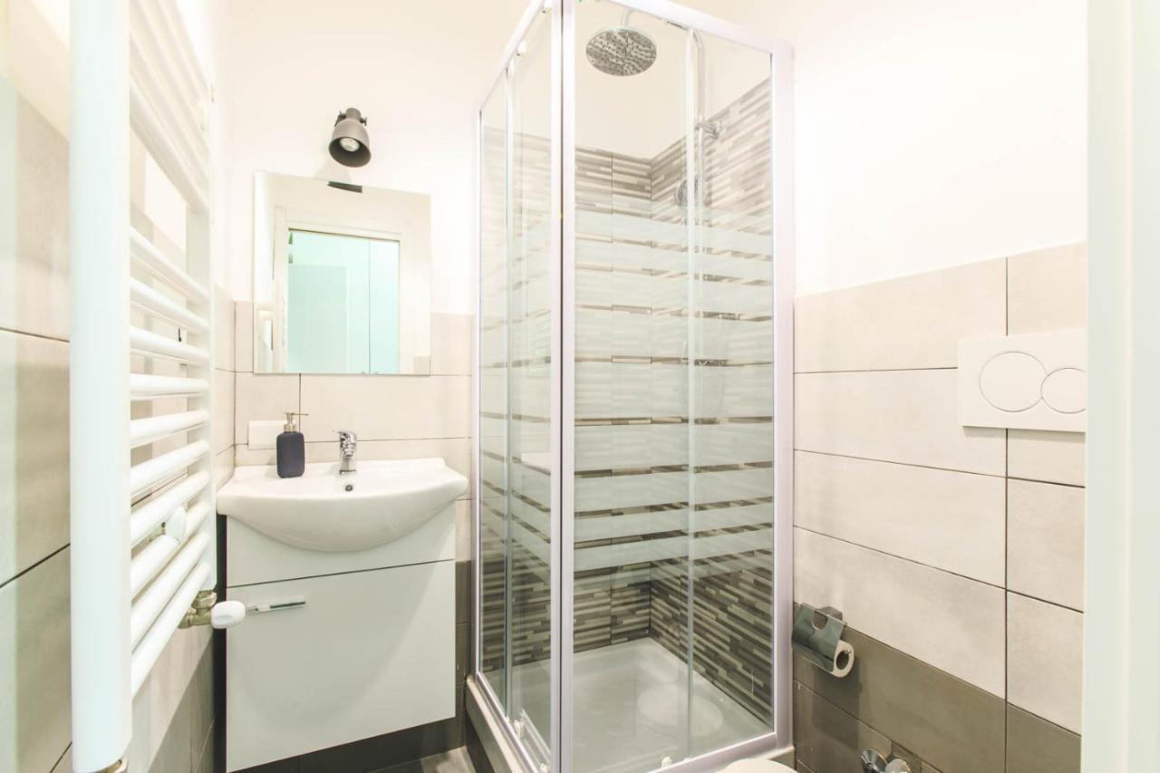 Cinema House 3* Rome